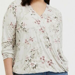 Torrid super soft knit long sleeve floral wrap top